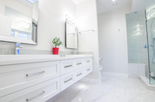 St. Georges Bathroom 