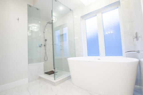 St. Georges Bathroom 