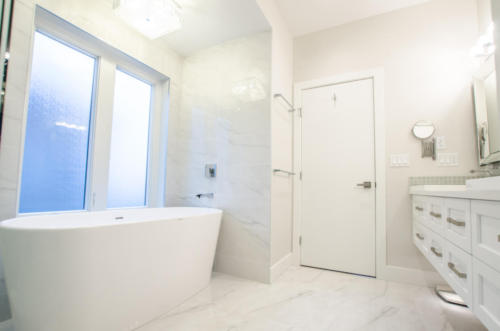 St. Georges Bathroom 