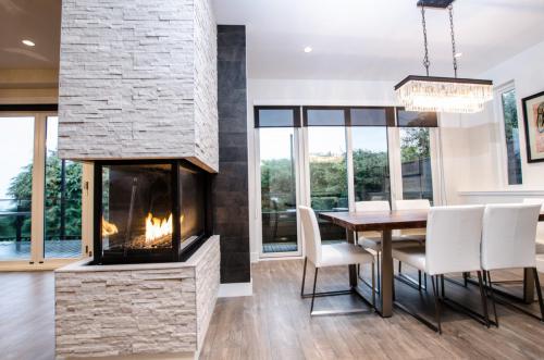 St. Georges Custom Home Open Concept
