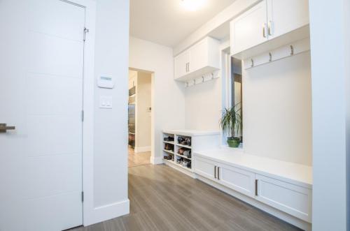 St. Georges Custom Home Mud Room 